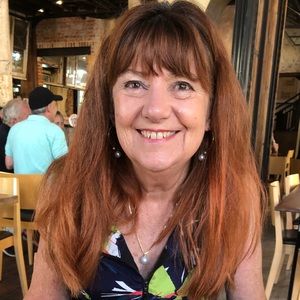 Meet your Posher, Deb